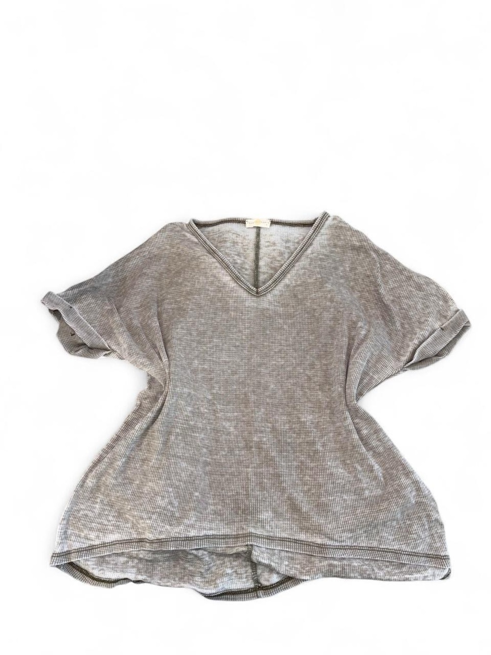 Chrysanthemum V-Neck Tee